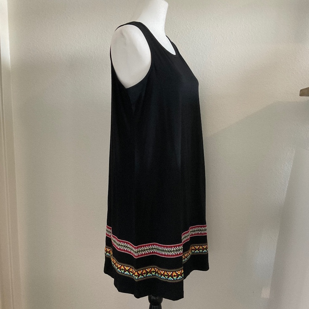 Dress Black Embroidery Sleeveless  Size XXL (runs small) - Picture 7 of 9